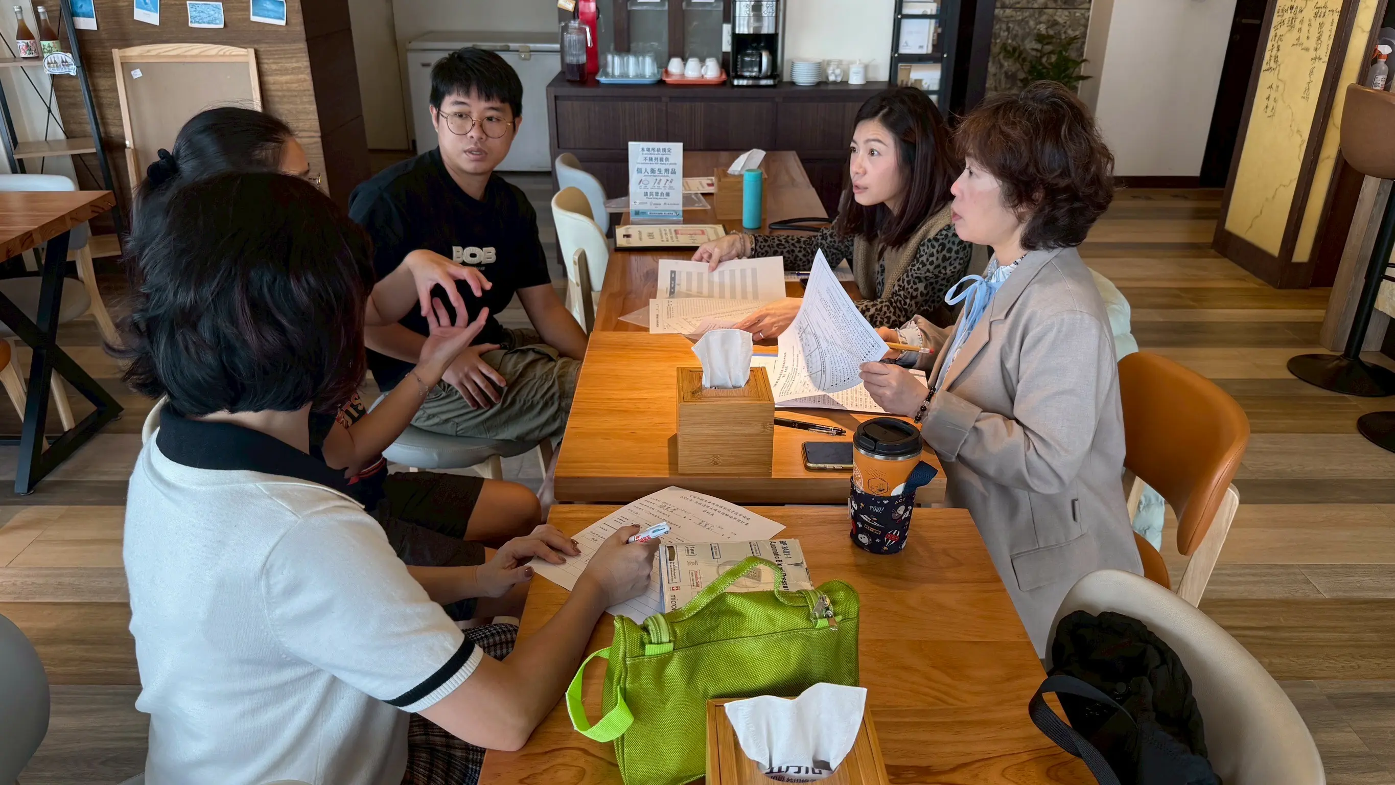 馬祖觀光圈業者通過SGEQC永續與ISQM服務雙認證-北竿舒漫活民宿評鑒-法約爾國際認證機構委員審查