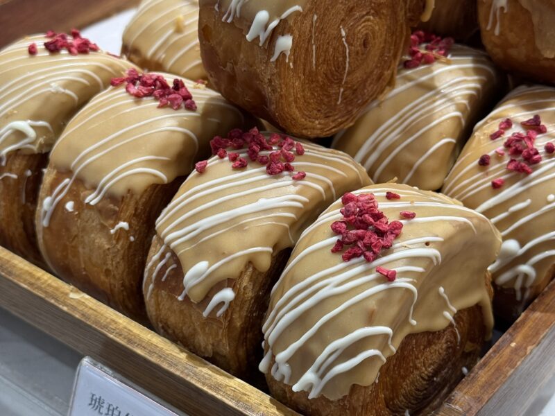 圖文:獻烘焙三週年雙喜臨門 台中伴手禮首獎+iTQi國際三星認證「整單0元」倒數3天搶鮮。