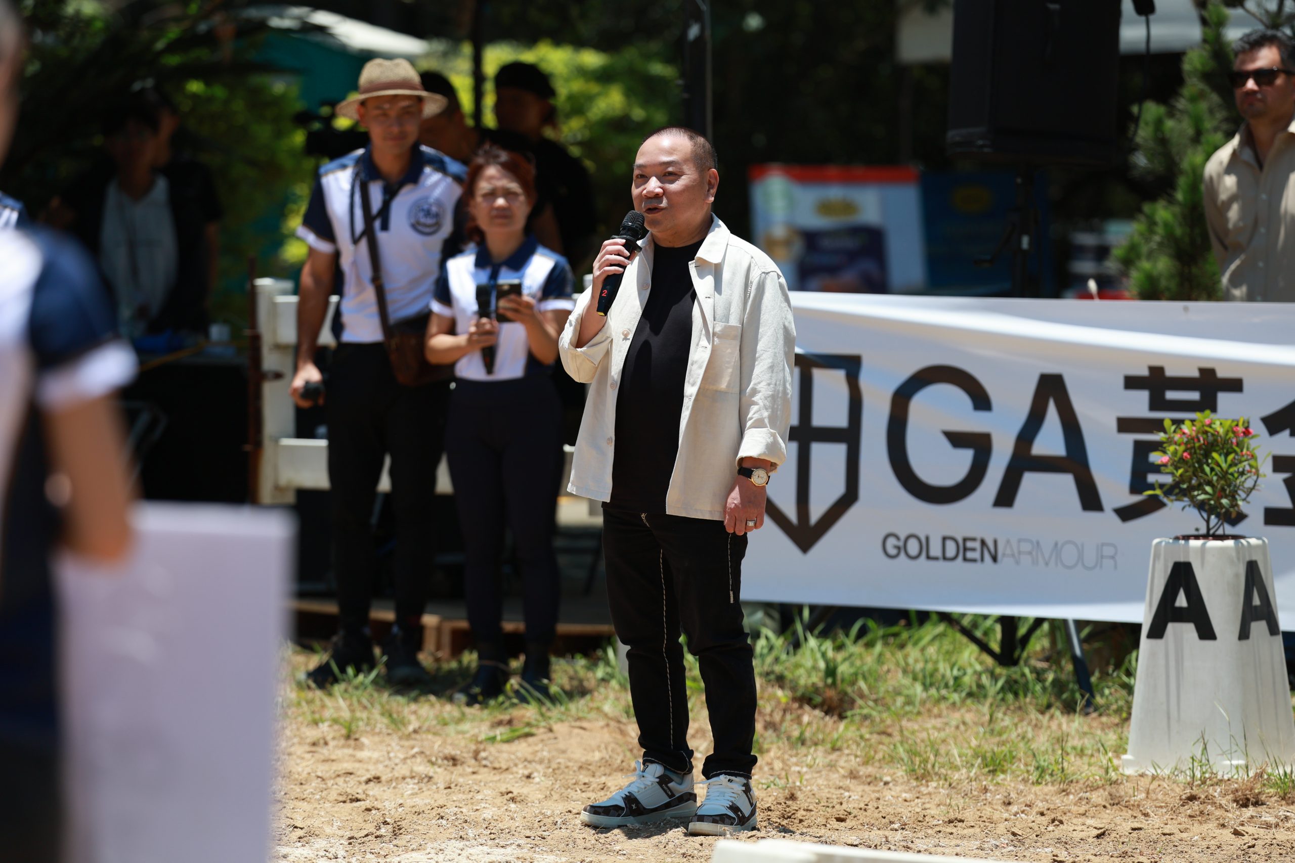 特別感謝宏林跨媒體集團董事長程俊昇