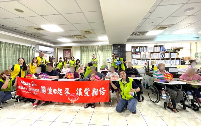 《圖說》中華善法慈善協會與華電聯網共同培育企業志工，展現企業投入志願服務的多元可能。〈社會局提供〉