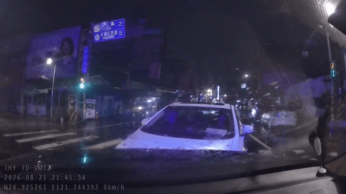 大園警執行雷霆除暴專案 展現打擊犯罪決心 vlcsnap 2026 08 22 10h13m18s693
